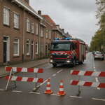 AI-gegenereerde illustratie: Brandweer met normale urgentie uitgerukt naar Burgemeester Roosstraat in Rotterdam